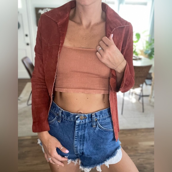 Amazing Y2K vintage genuine suede bellsleeve jacket - Picture 2 of 4